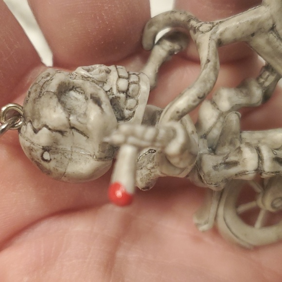 3D Smoking Skeleton on a Bike Hard Rubber Key Ring. - Picture 9 of 11